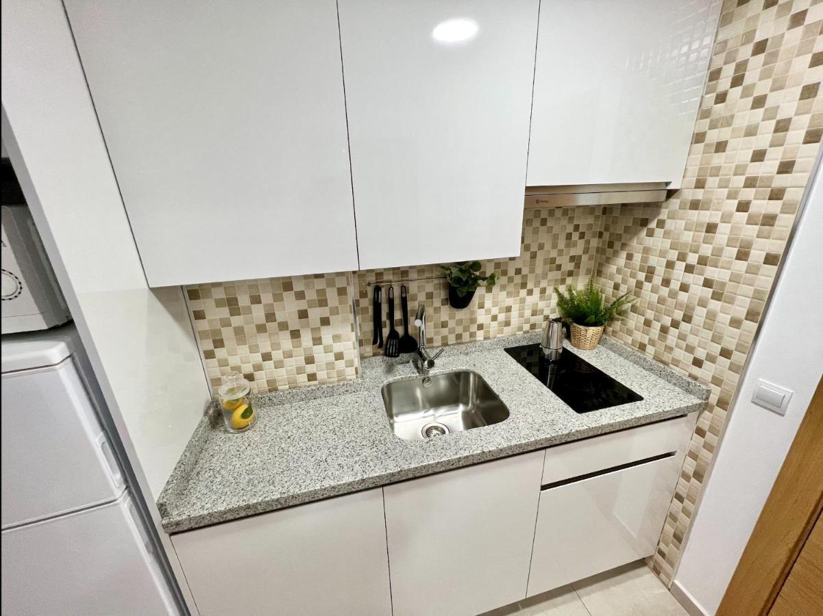 Precioso Estudio Con Piscina, Junto A La Playa Torre Del Mar Exteriör bild
